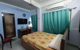 Ujjayanta Homestay